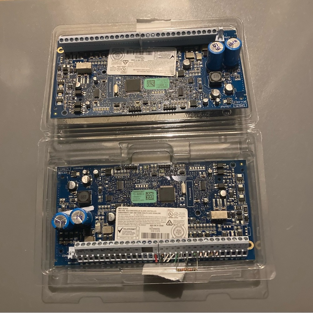 Dsc HS2032 alarm Power Series Neo Control Panel 8-32 Zone Bundle